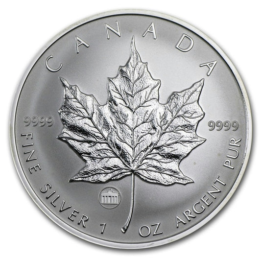 2009 Canada $5 Brandenburg Gate Privy Silver Maple Leaf (No Tax) Toned/Spotted